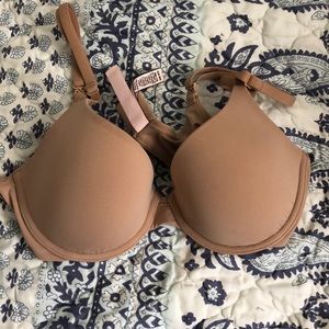 Brand New Victorias secret bra